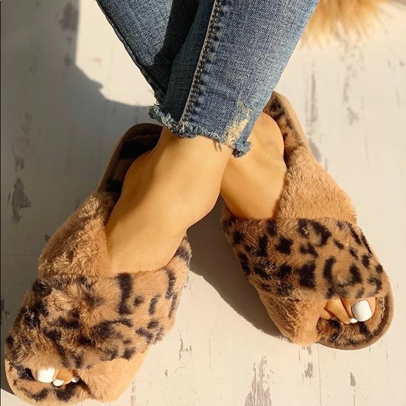 Sandals 🦁 - Picture 4 of 4